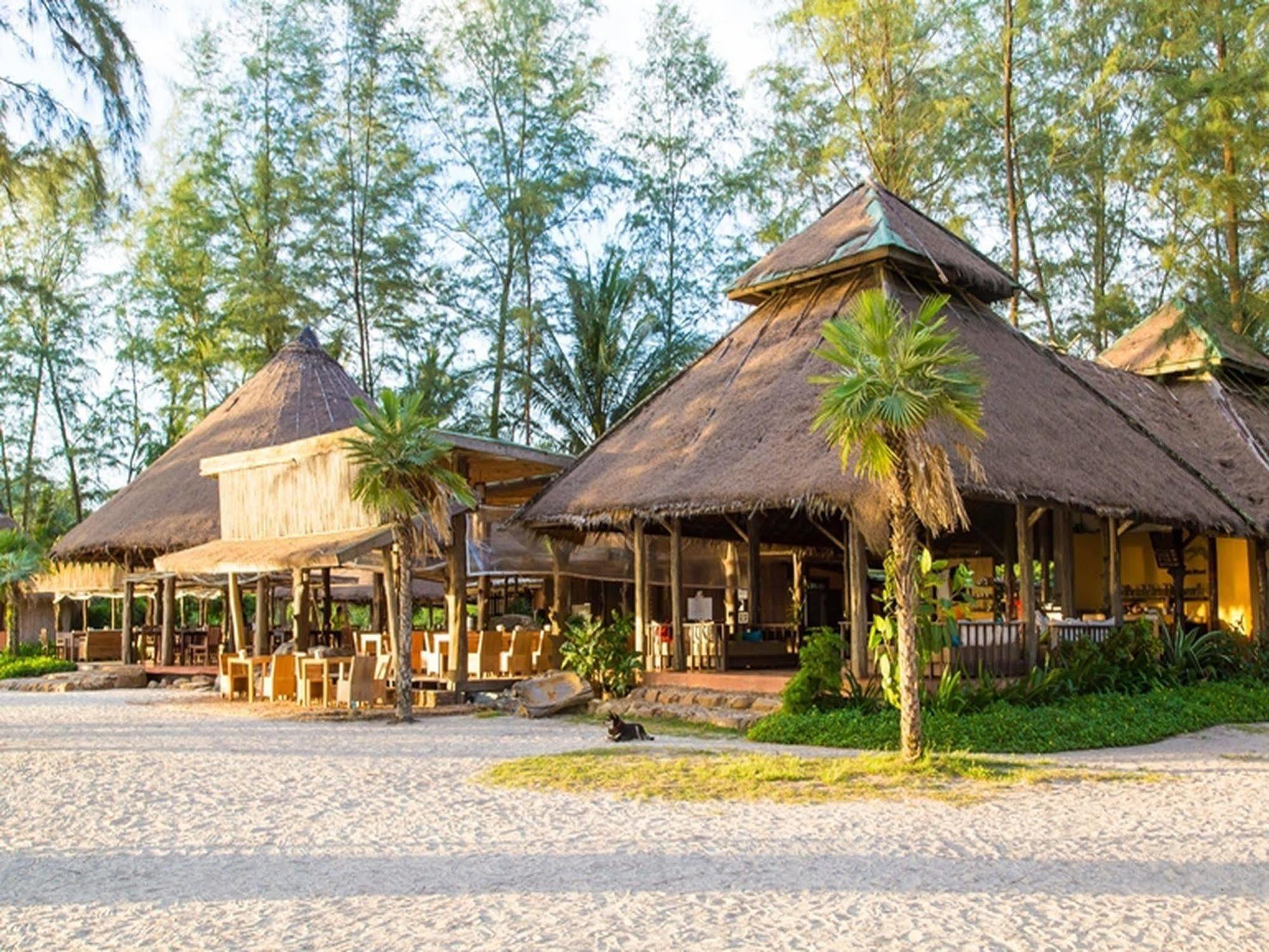 Resort Peter Pan 4*