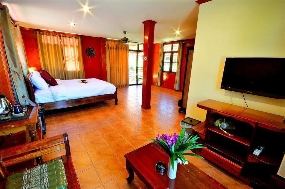 Avila Pattaya 4*