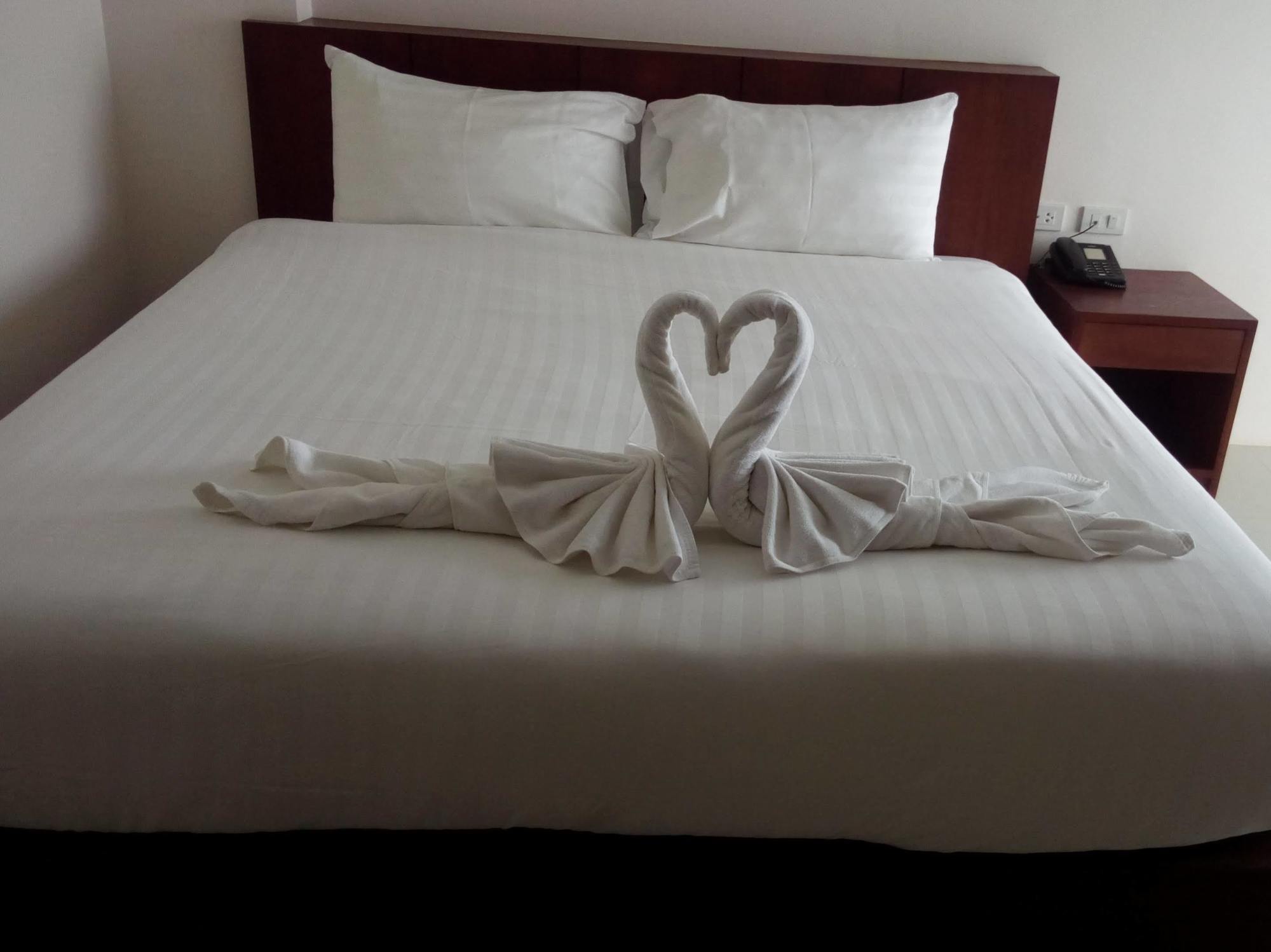 7 Sky Residency Hotel 3*