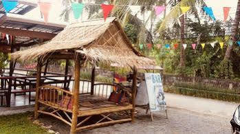 Pinky & - Sha Extra 4* Koh Lanta