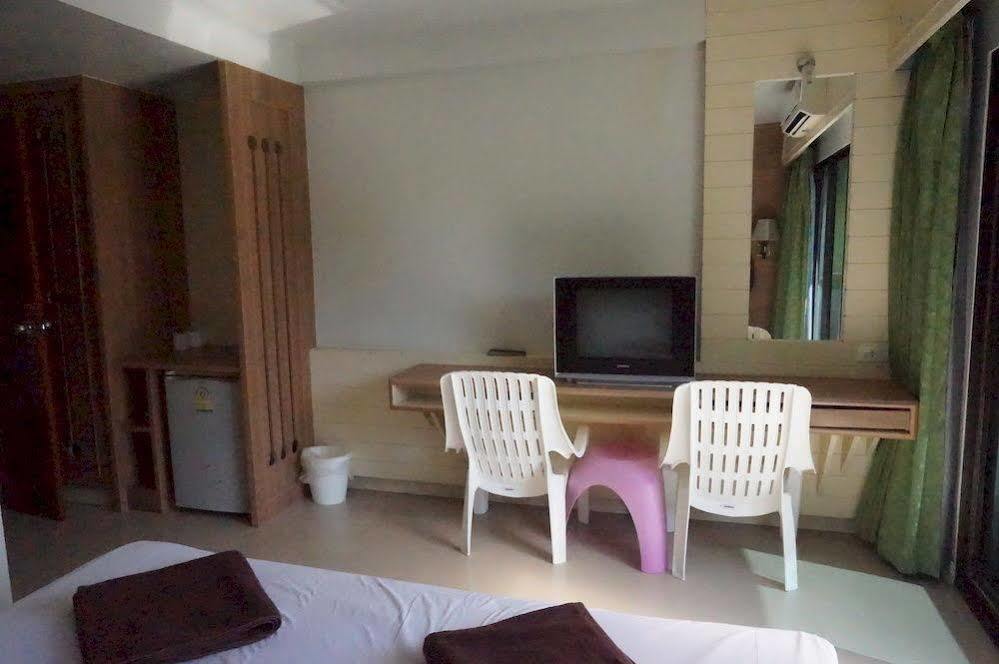 Hotel P.k. Mansion *