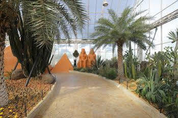 Play La Ploen Boutique And Adventure Camp Hotel