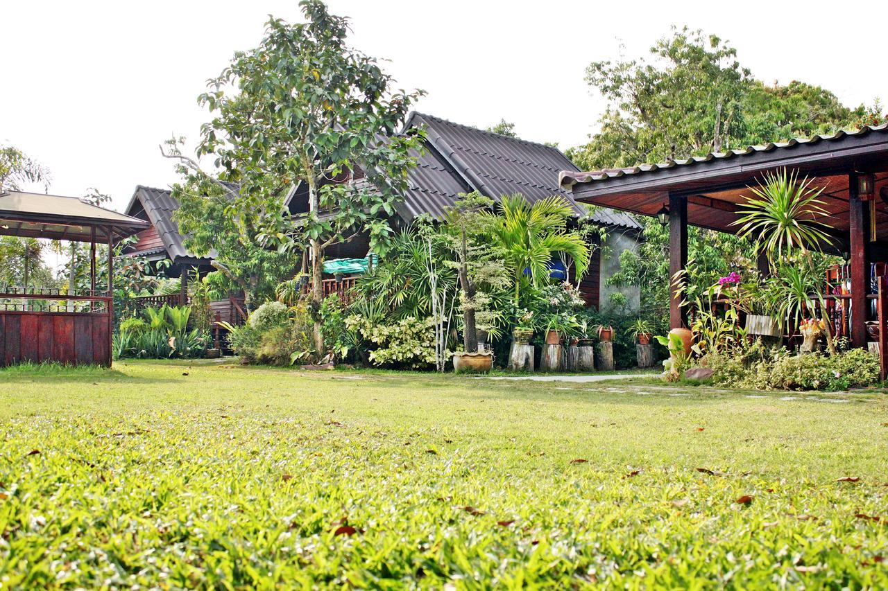 Baansuan Lychee Maeklong Ampawa 3* Amphawa