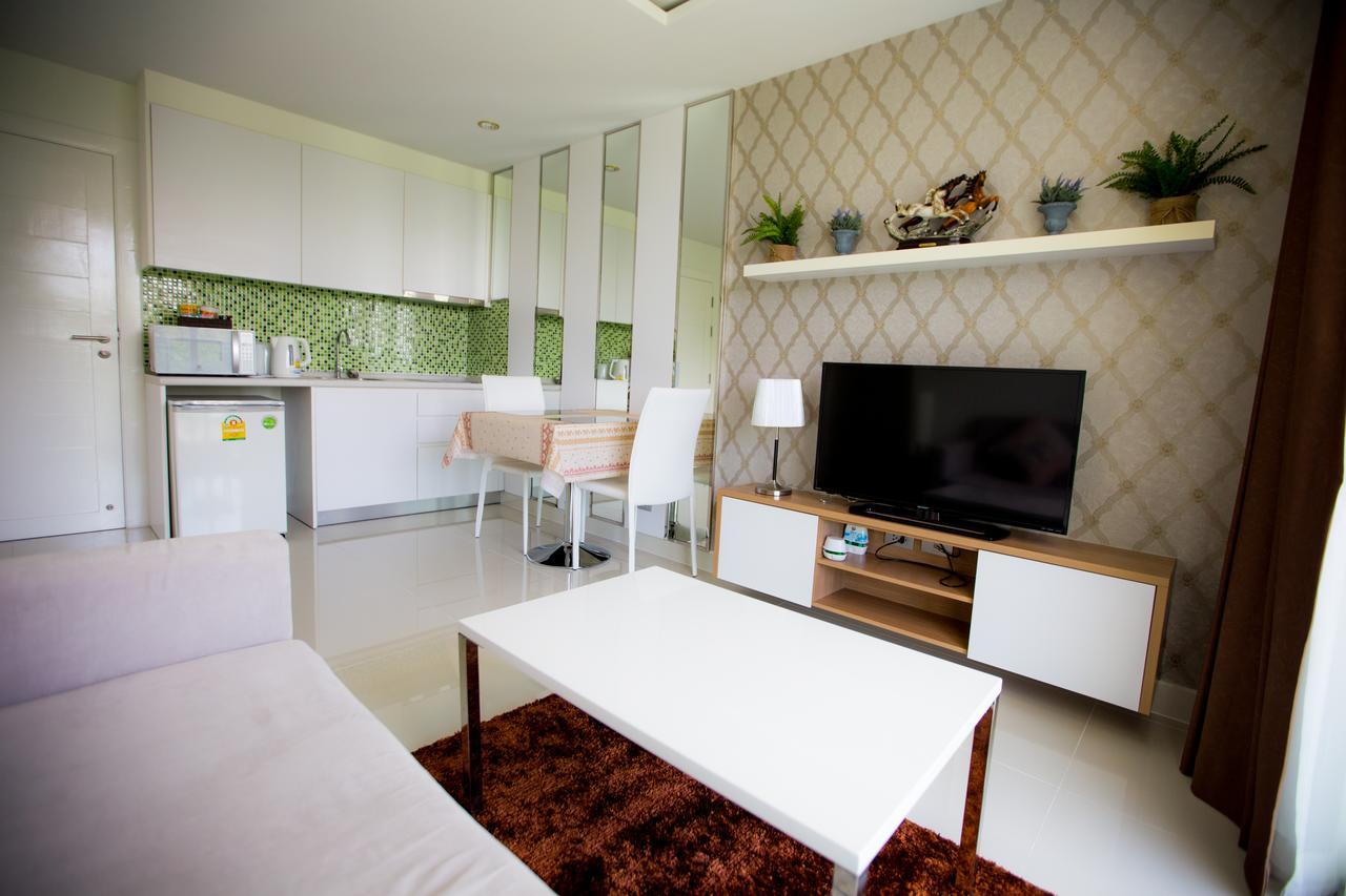Apartment Amazon By Pam
