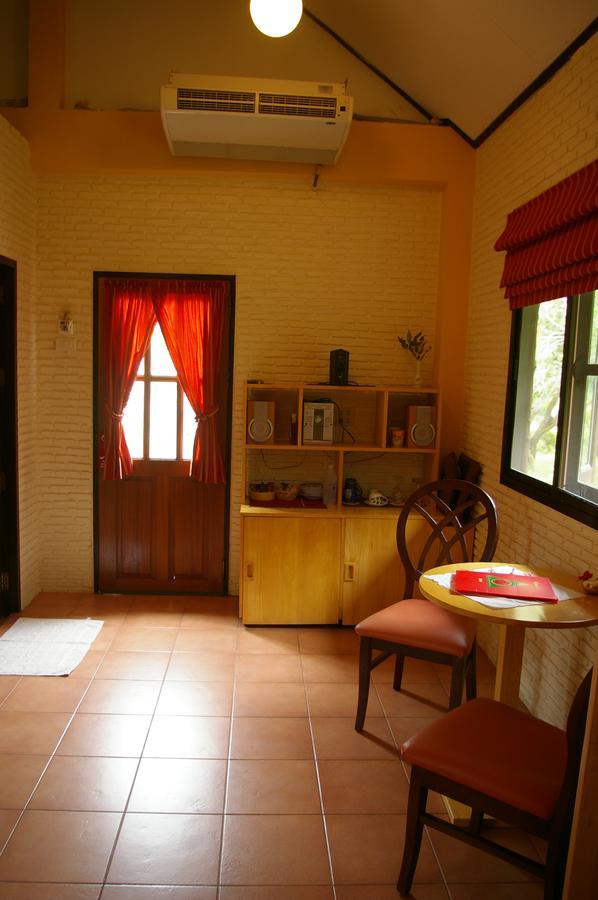 Holiday park Thai-bamboo Cha-Am