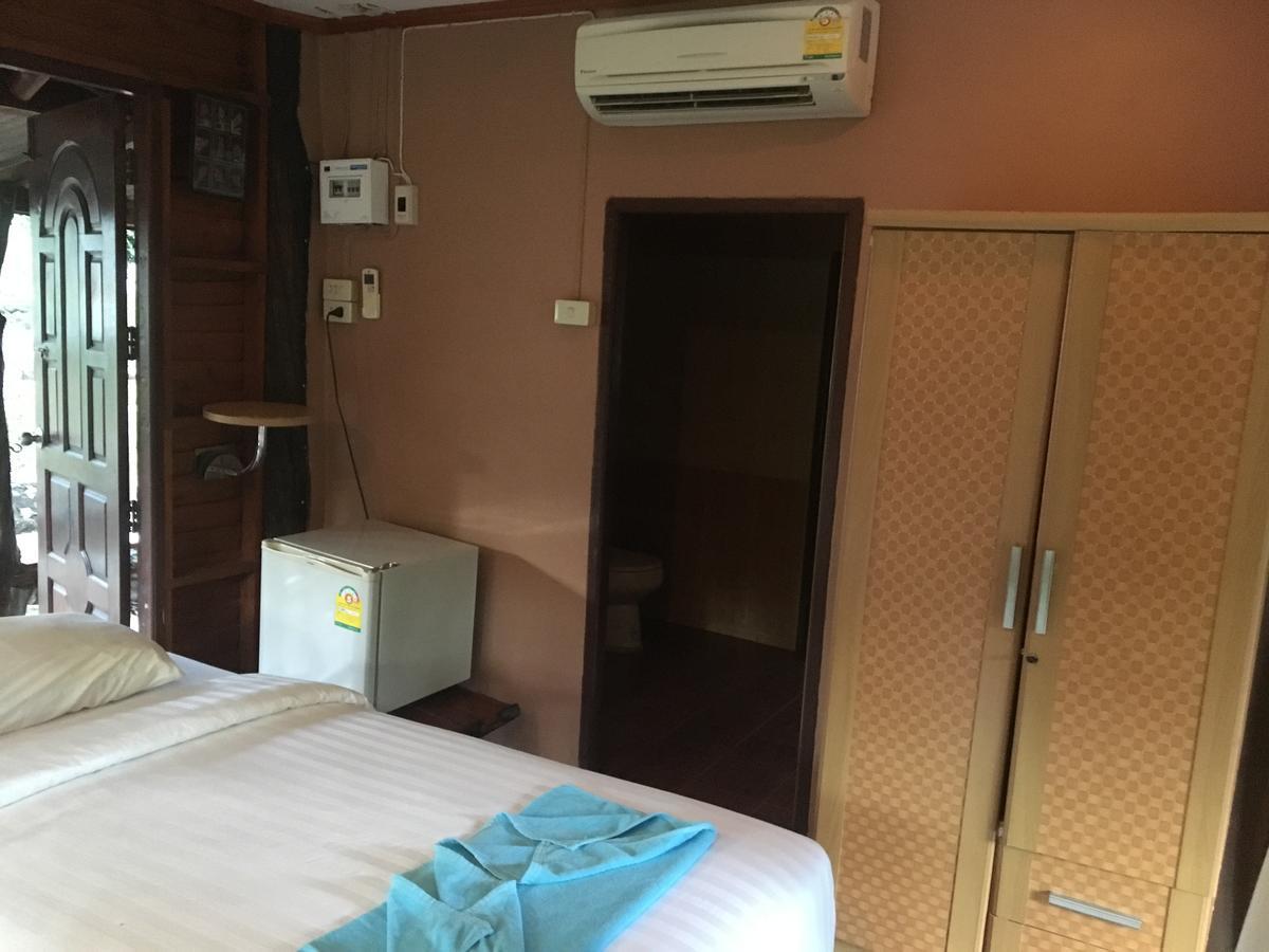 Guest house Lunda Orchid Suan Phueng
