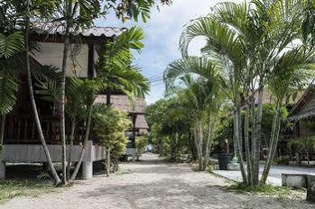 Namthip Homebeach 3* Ko Pha Ngan