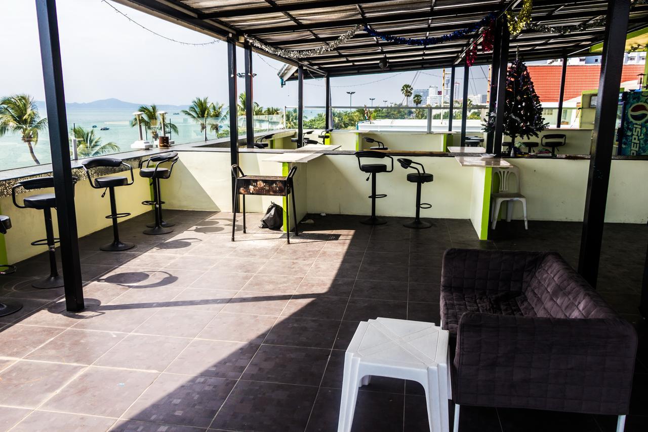 Hotel Barfly Pattaya 2*