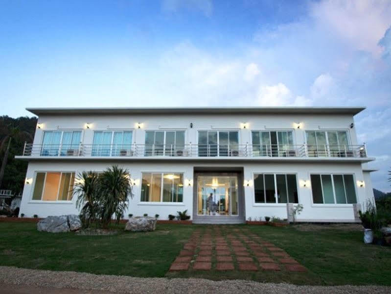 Resort Yura Kiri Khao Yai 2*