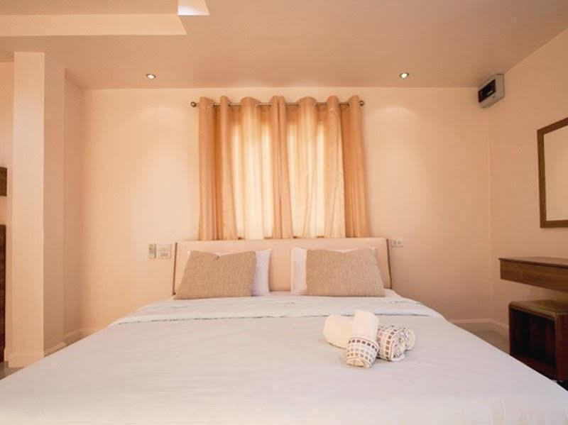 Yura Kiri Khao Yai Resort 2*