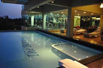 Hotel The Beverly Hills Nakhon Ratchasima