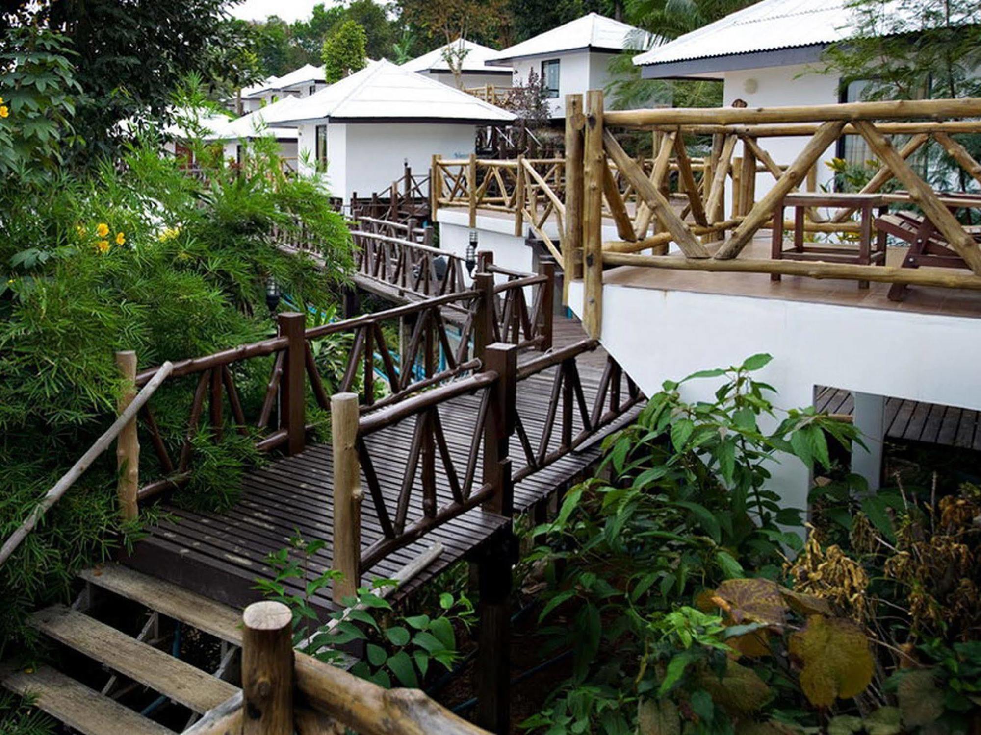 Samed Cliff Koh Samet