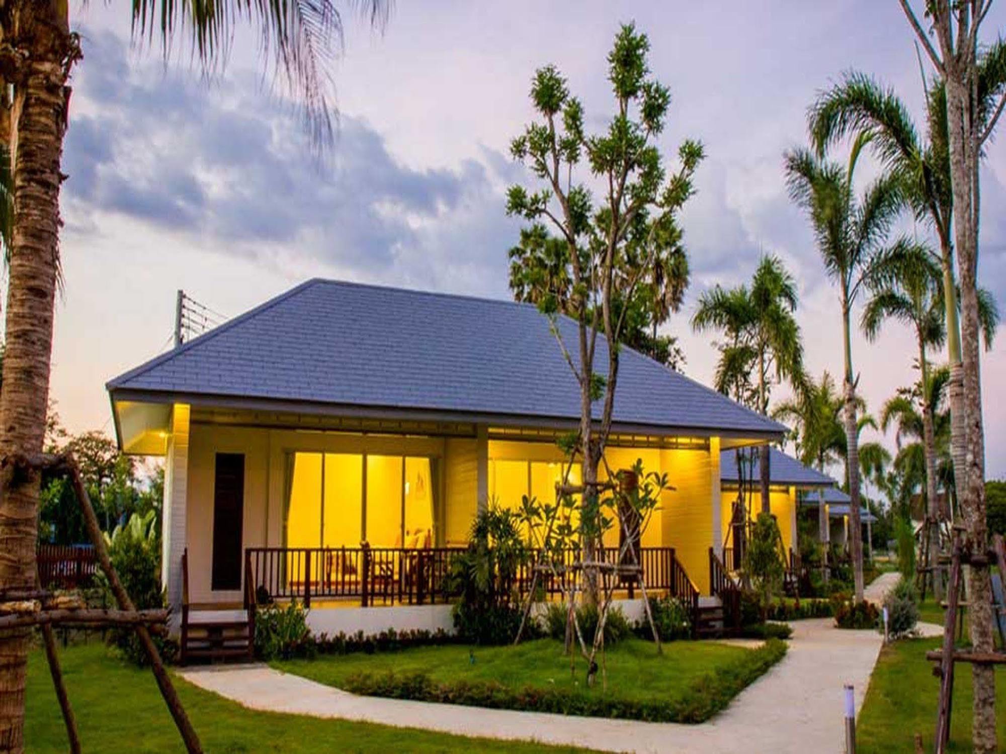 Resort Nisasiri Boutique 3*