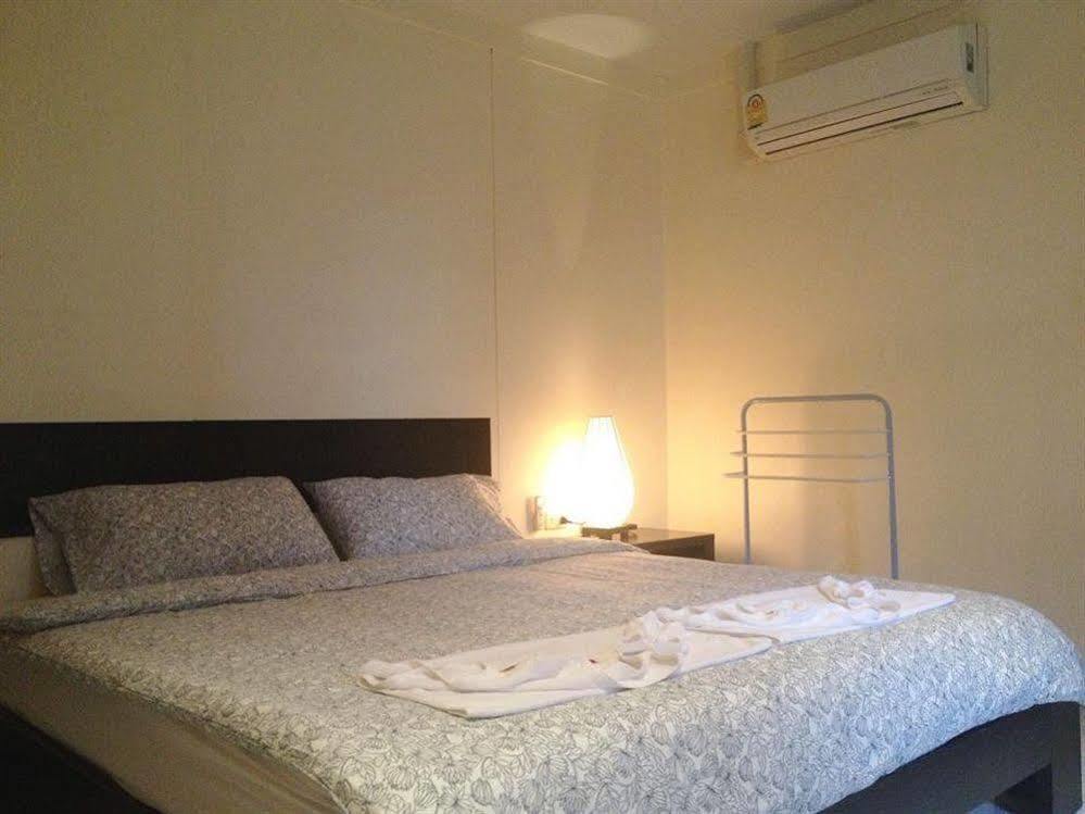 Oyo 244 Roar 3* Patong