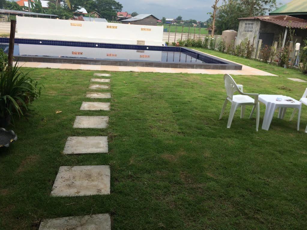 Holiday park Nadee 2*