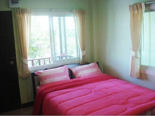 Kanchanaporn Bed & Breakfast 2*