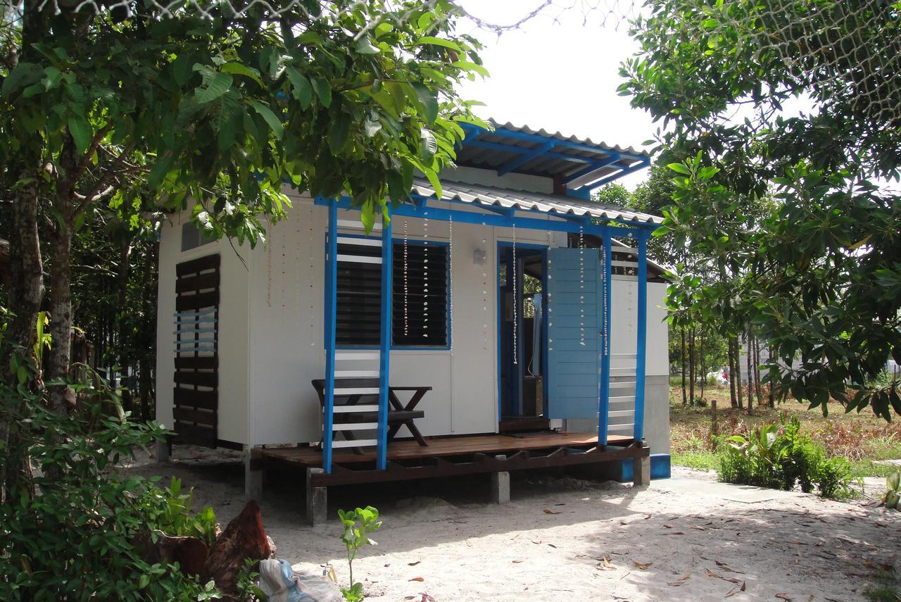Phayam Friends Resort