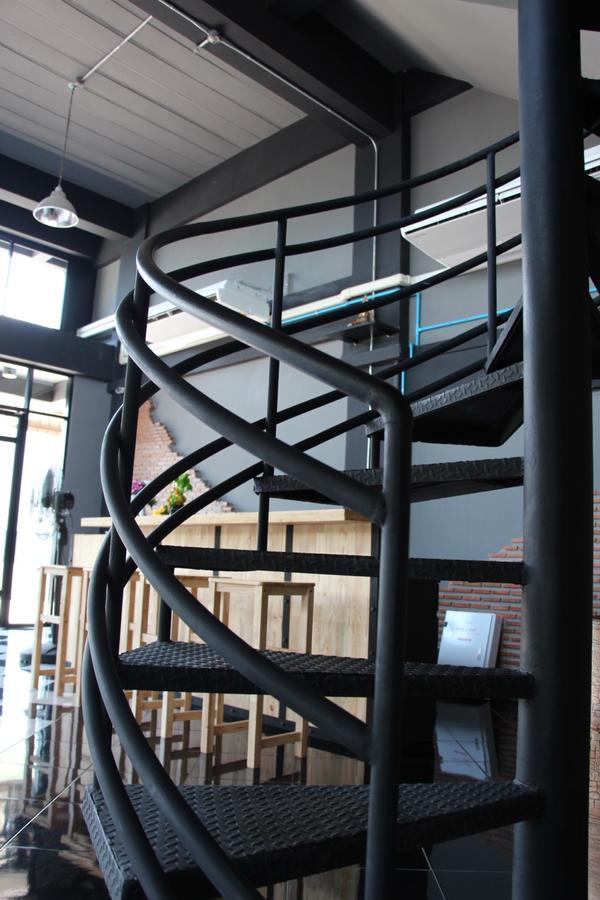 Hotel The Logbook And Cafe' 2*