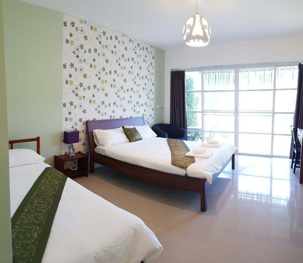 Resort The Hillside Pran Buri