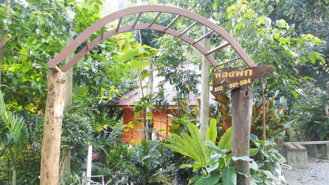 Baansuan Chongkao Resort