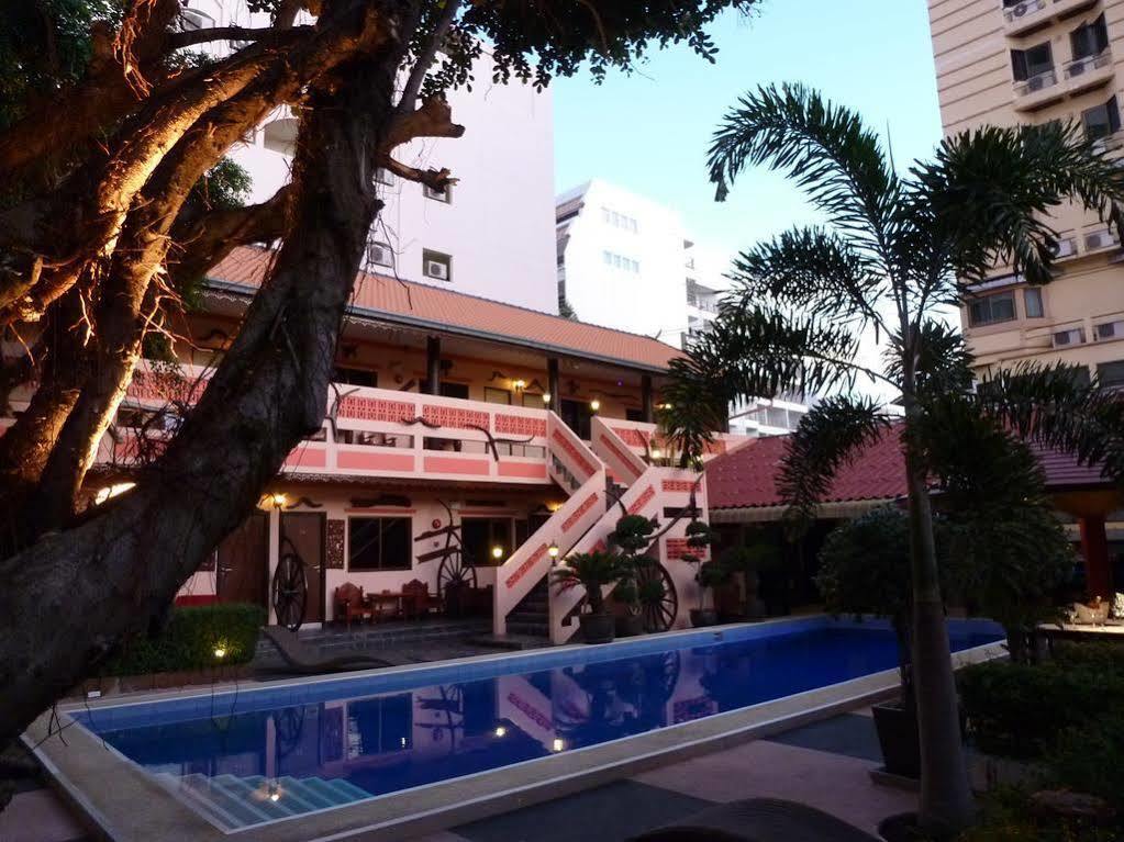 Ma Maison Hotel