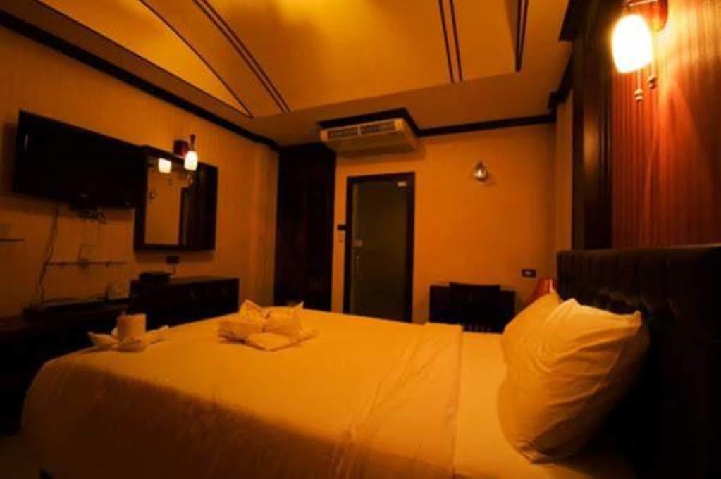 Ma Maison Hotel