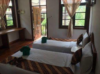 Bu-nga Resort *
