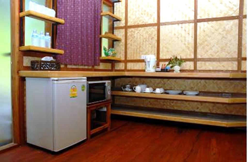 Resort Boutique Raft Resort, River Kwai 3*