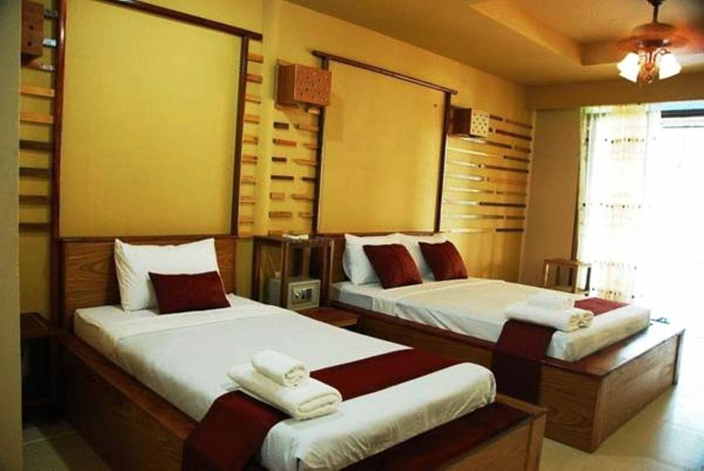 Resort Boutique Raft Resort, River Kwai Sai Yok