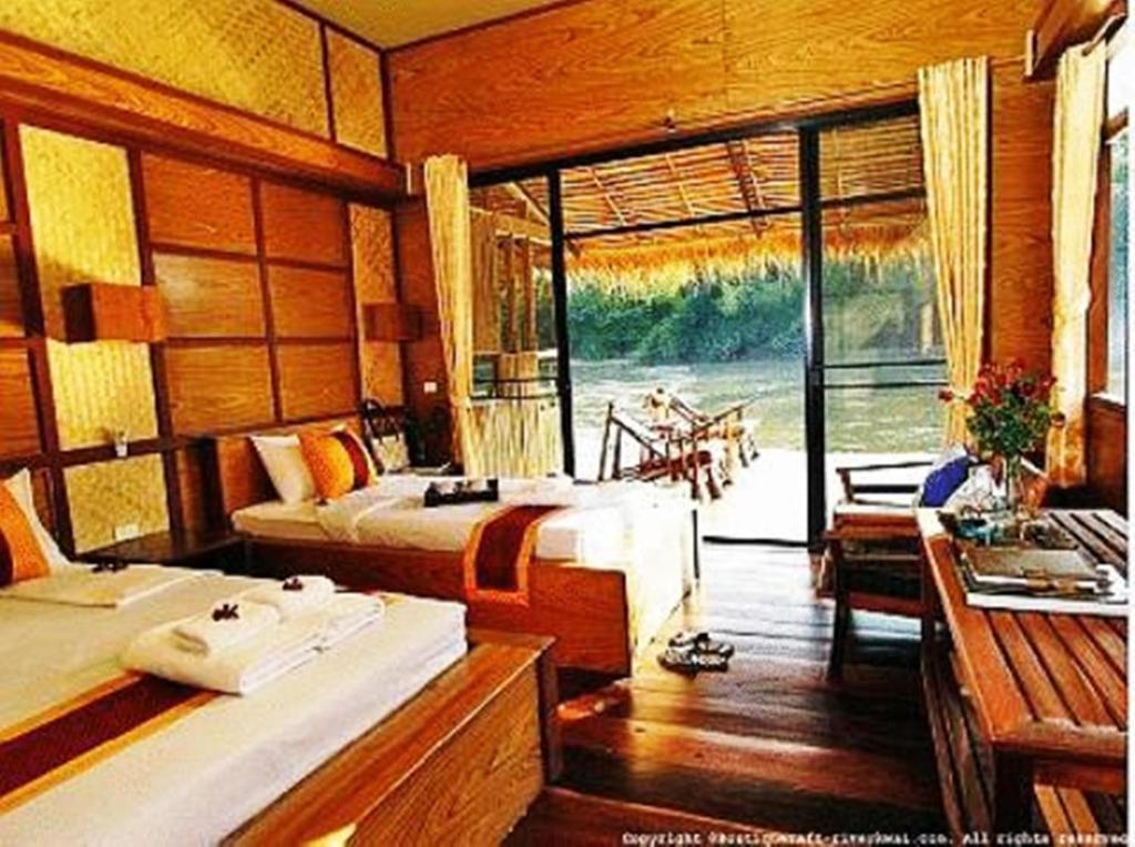 Boutique Raft Resort, River Kwai 3*