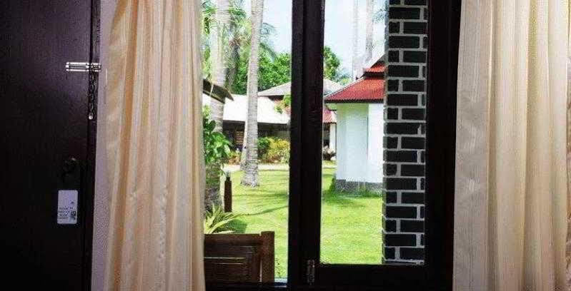 Lanta Veranda Lodge *