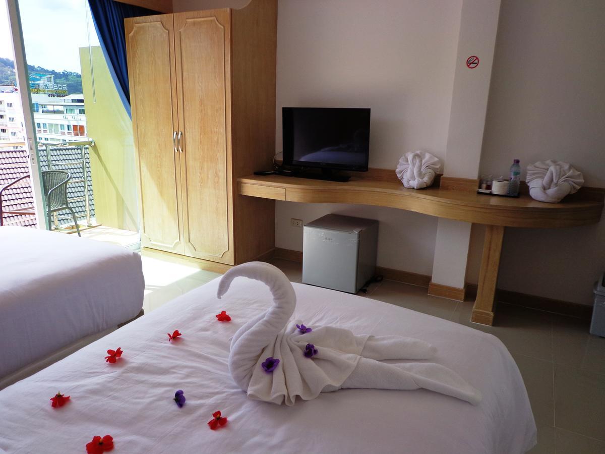 Red Sapphire Inn Patong