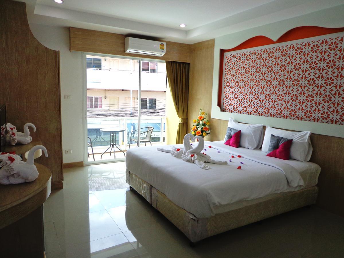 Inn Red Sapphire Patong