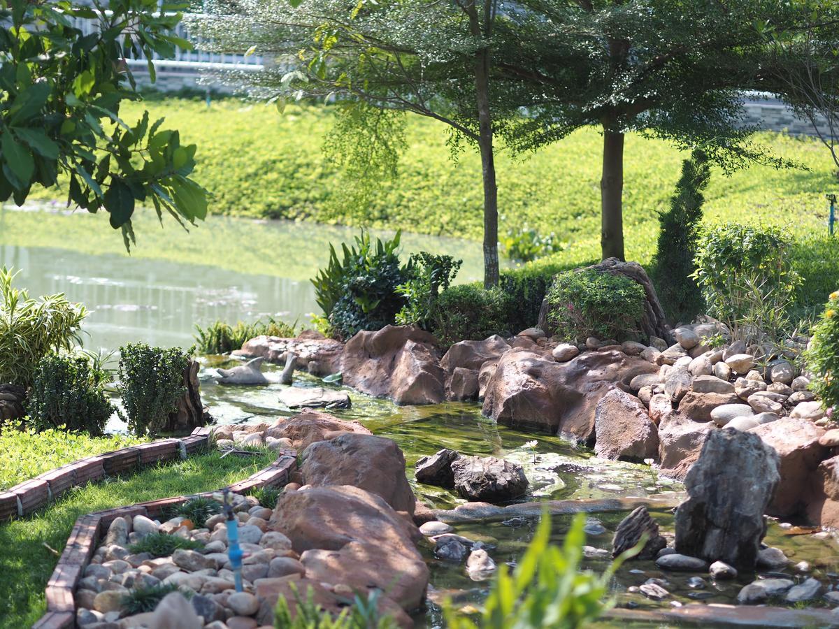 Rai Fahpratan And Garden 2*