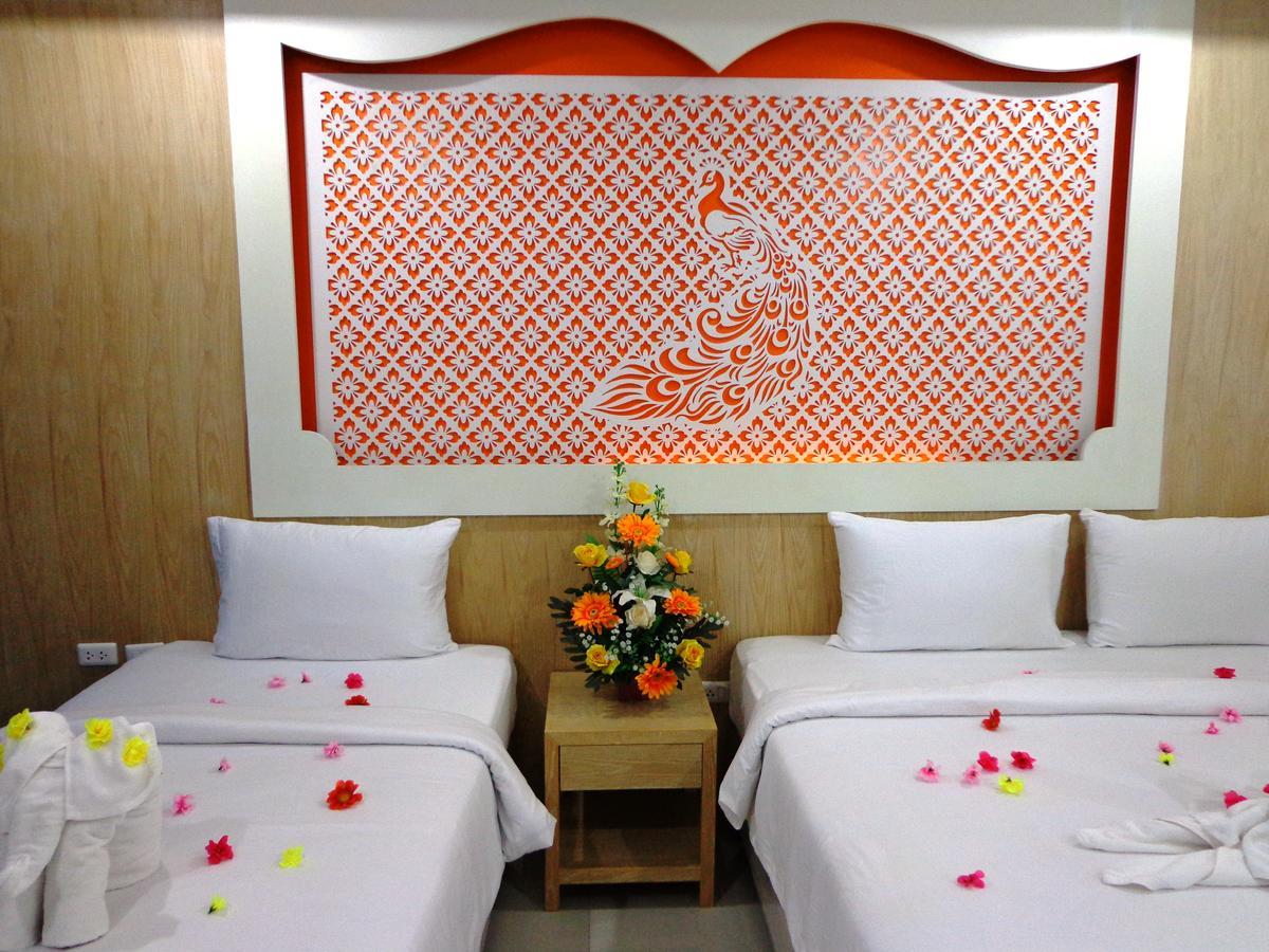 Inn Red Sapphire Patong