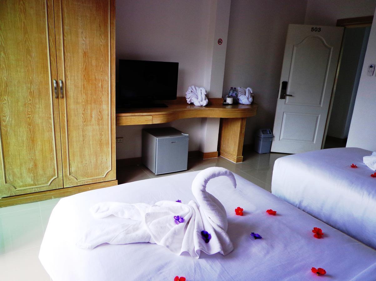 Inn Red Sapphire Patong