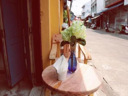 At Rimnam Chan Bed & Breakfast Chanthaburi