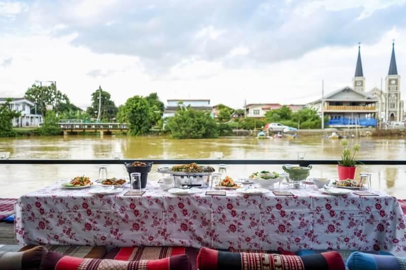 Bed & Breakfast At Rimnam Chan Chanthaburi