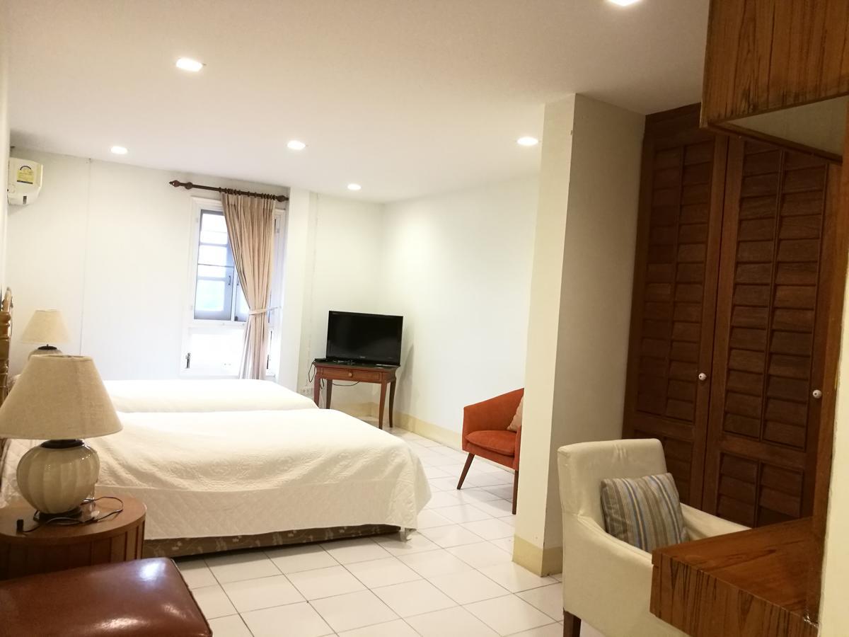 Hotel Oasis91 & Restaurant Haad Chao Samran