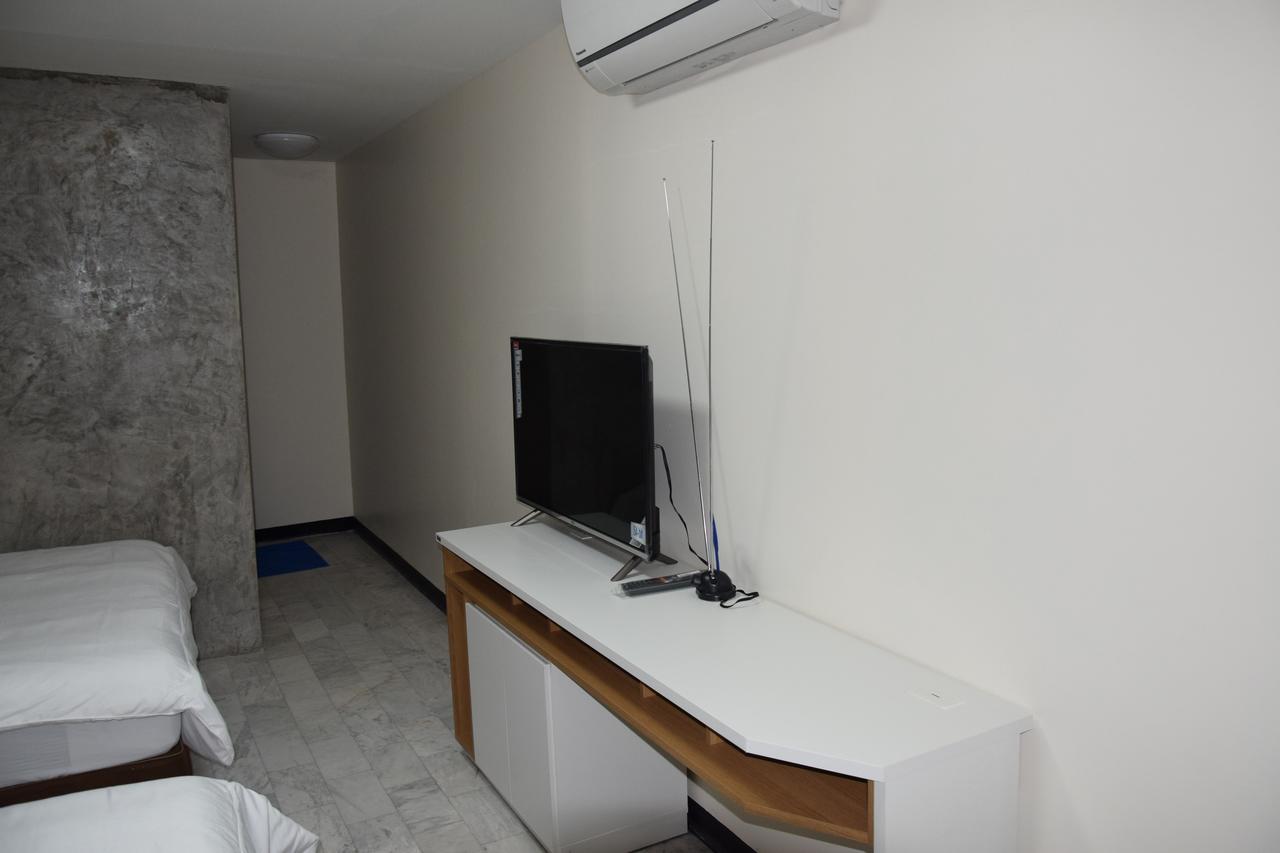 Like Albergue *