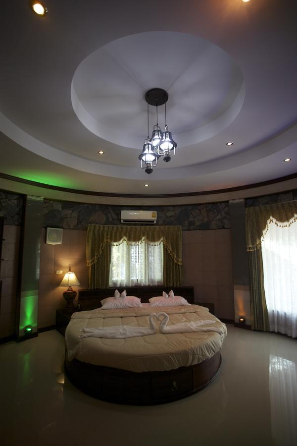 Two Tiger & Resort Ban Nong Hin (Prachuap Khiri Khan)
