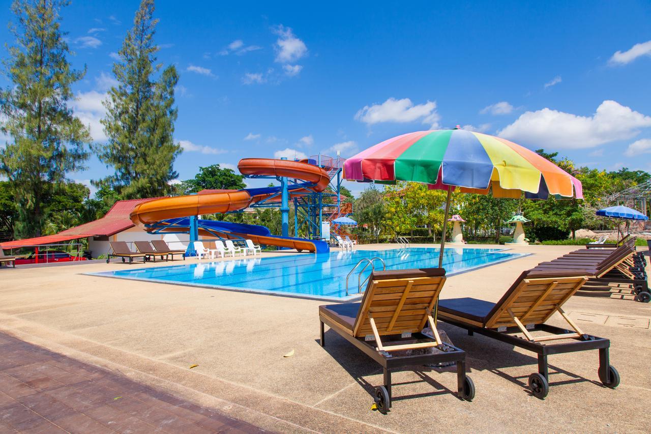 Hotel Golden Land 3*