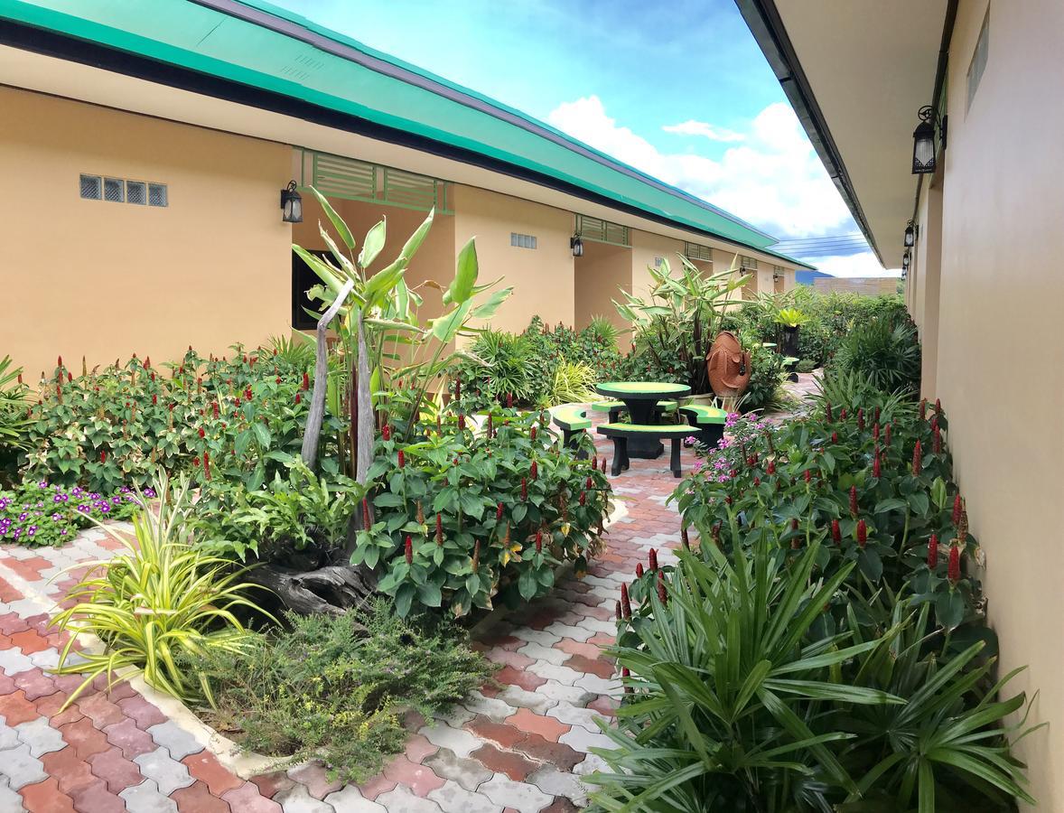 Huan Soontaree Resort Ban Phe