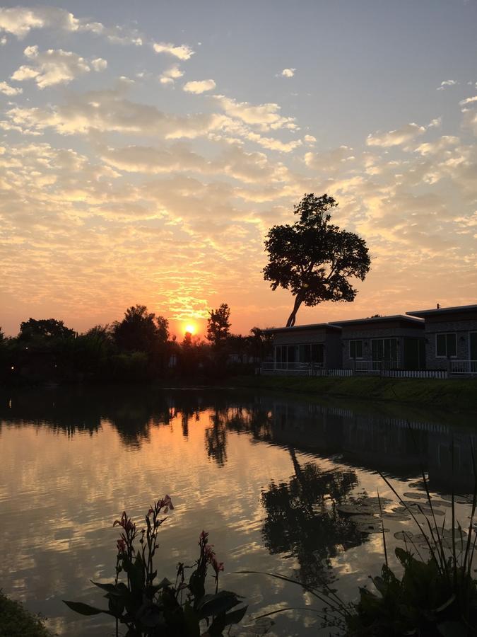 Rai Fahpratan And Garden Resort Ban Pak Ngam (Prachuap Khiri Khan)