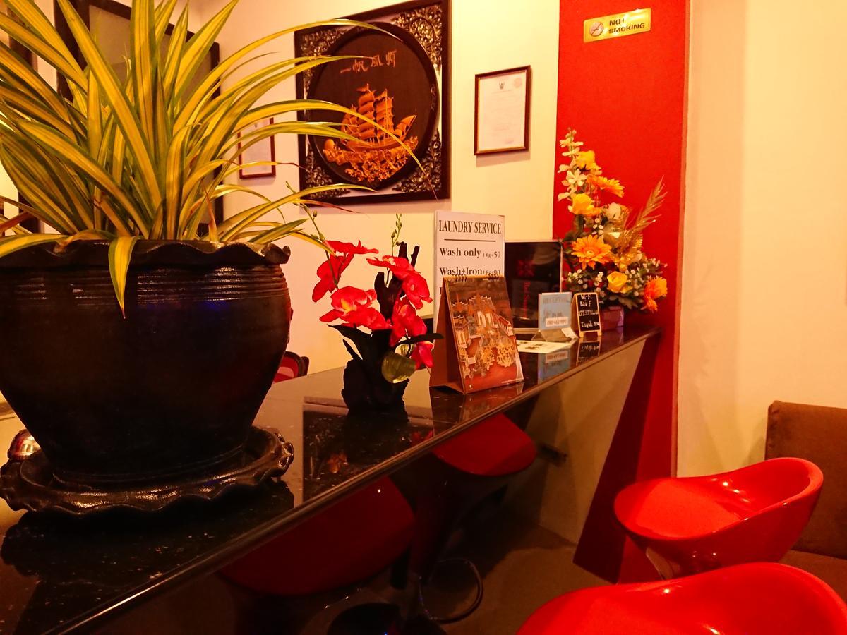 Red Sapphire Inn Patong