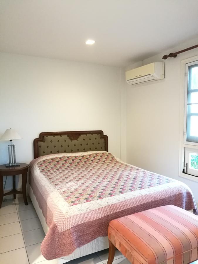 Oasis91 & Restaurant Haad Chao Samran