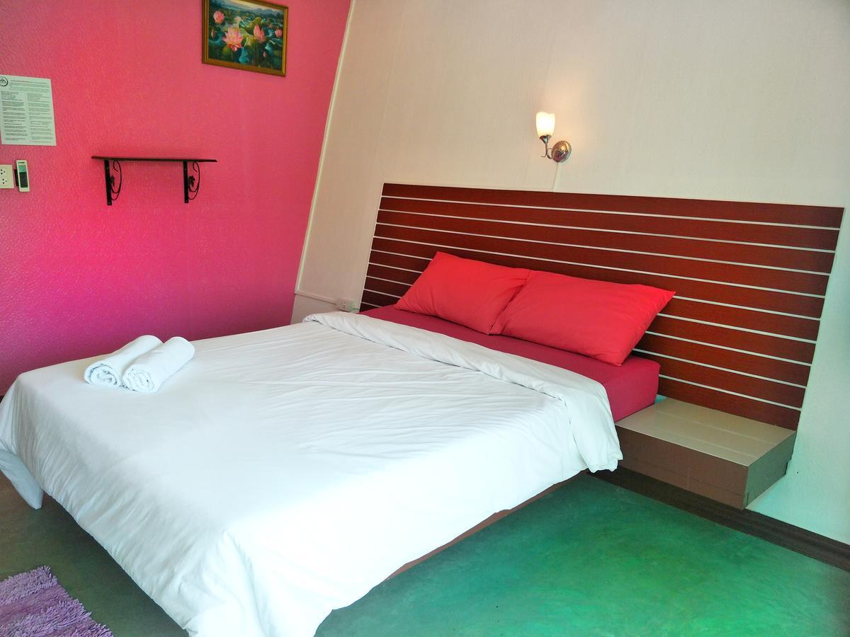 Ban Ruen Mai Ngam 2* Rayong