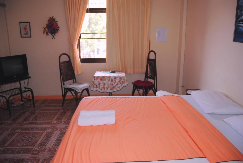 Guest house Bayleaves Ban Nong Tabaek