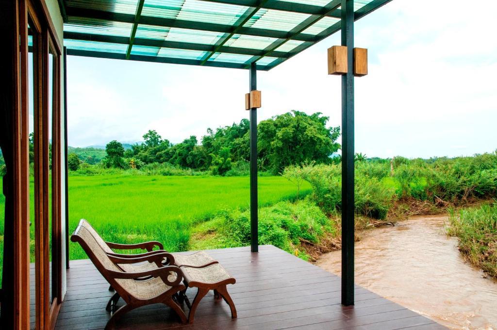 Manee Dheva & Resort Fang