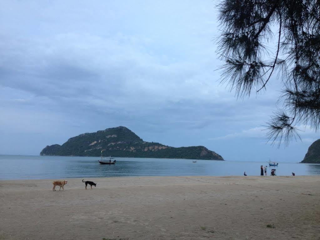 Resort Baan Kiengtalay Samroiyod